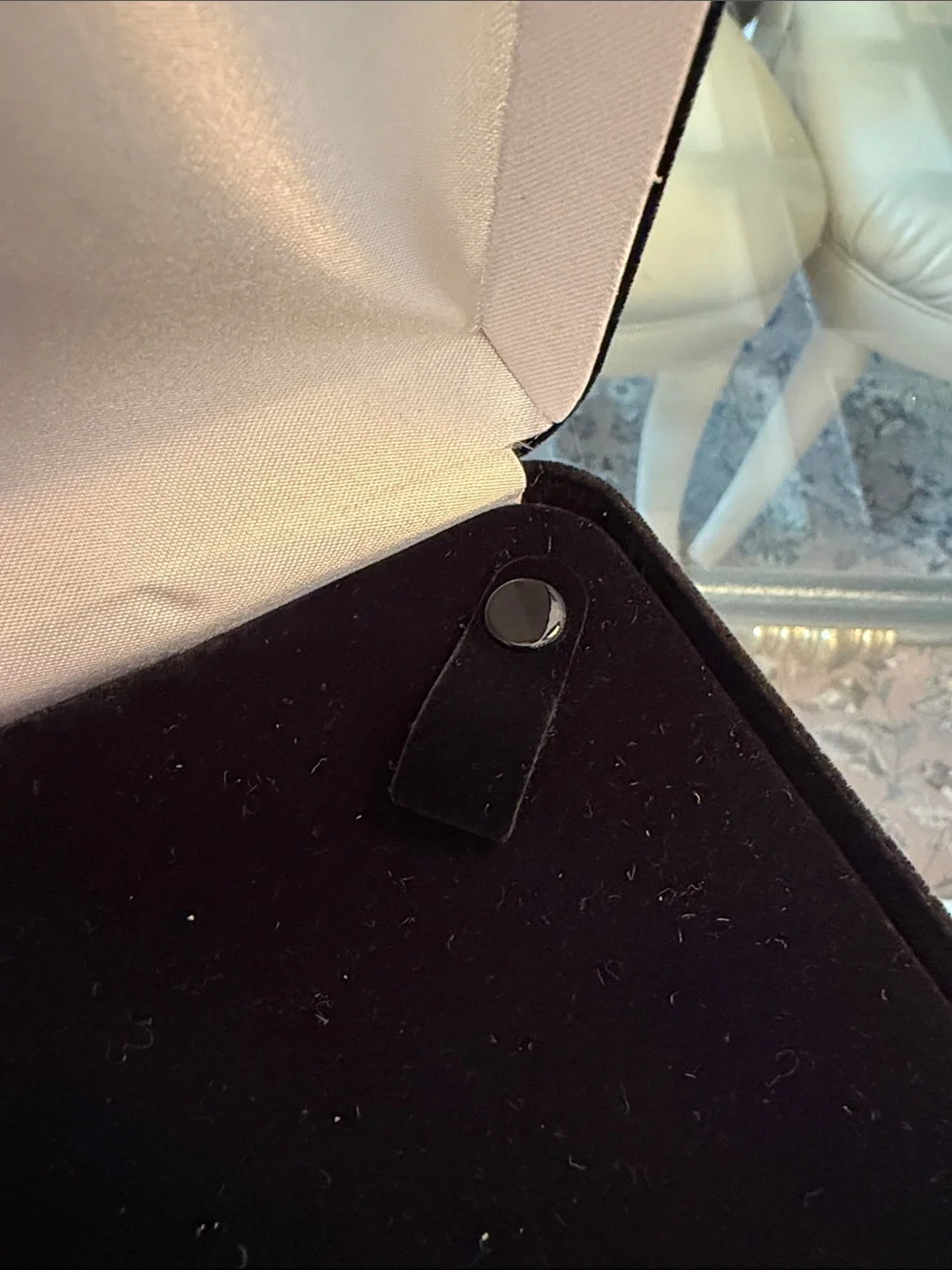 N/A black necklace